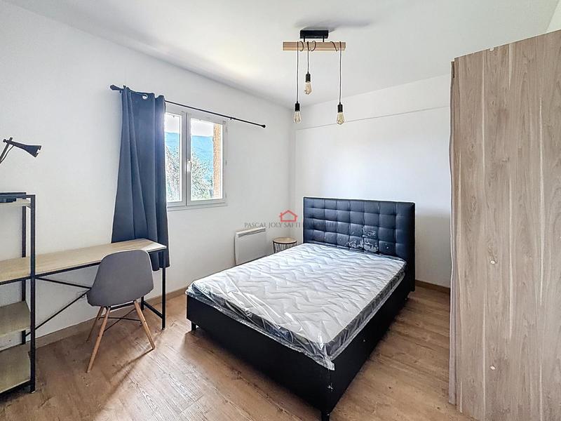 Maison - 138 m² - 5 pièces