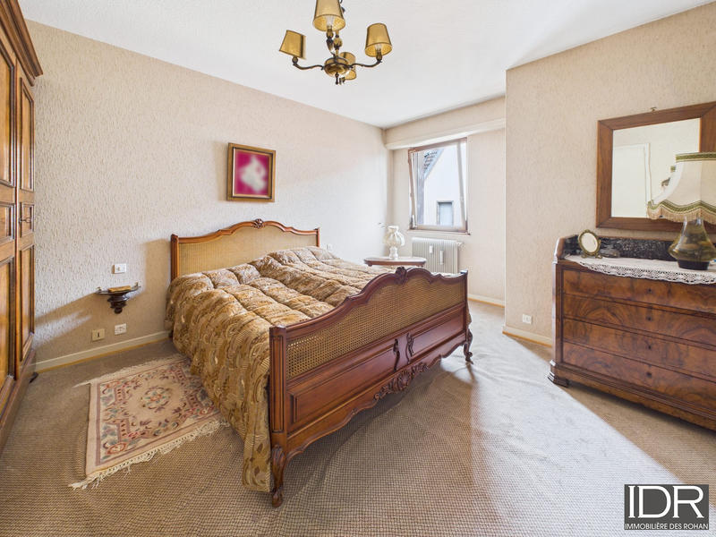 Appartement - 168 m² - 5 pièces