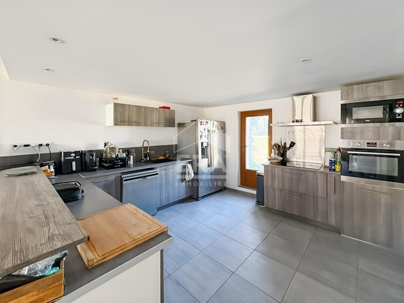 Maison - 125 m² - 4 pièces