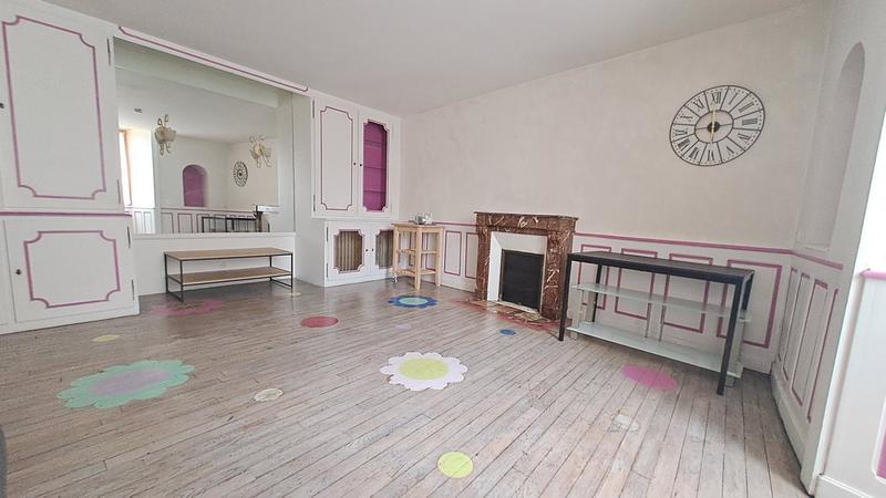 Maison de ville - 280 m² - 10 pièces