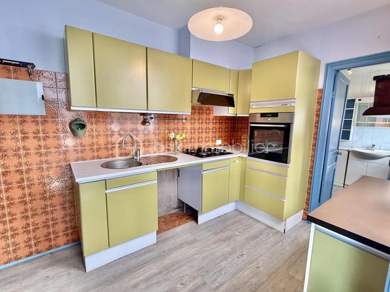 Maison - 110 m² - 5 pièces