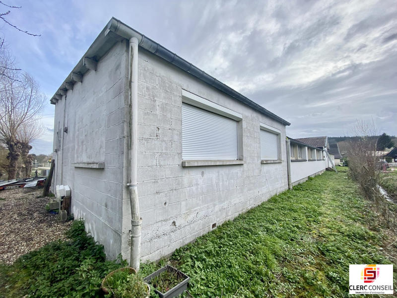 Local d'activités - 1 334 m²