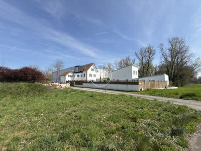 Maison - 400 m² - 7 pièces