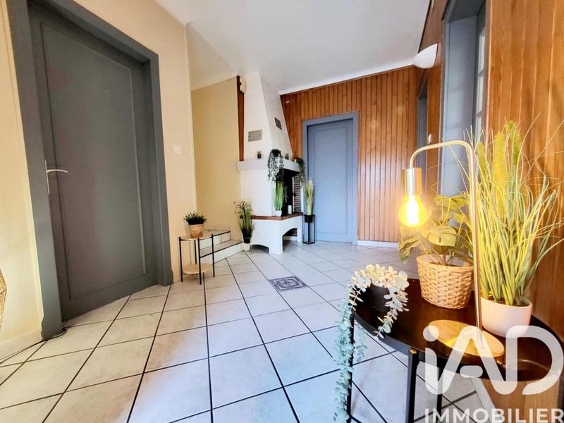 Appartement - 94 m² - 4 pièces
