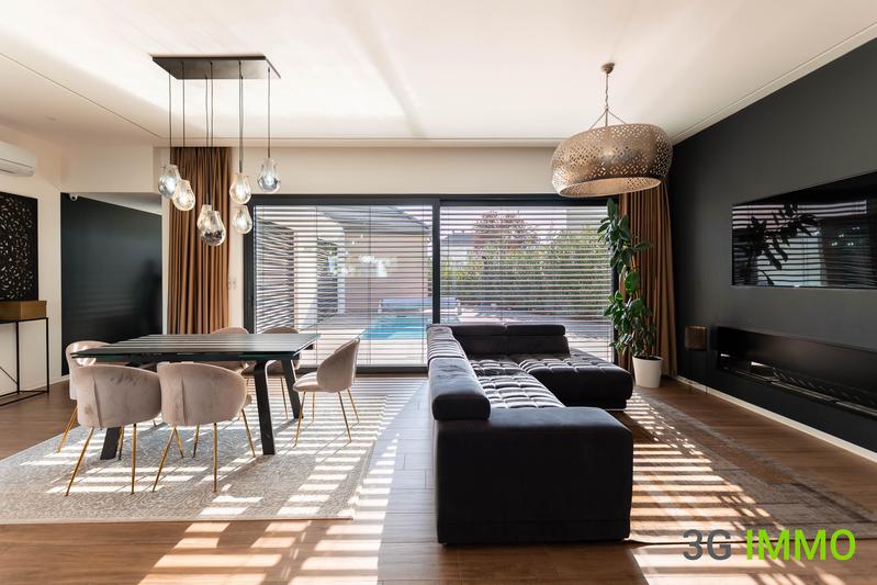 Maison - 190 m² - 6 pièces