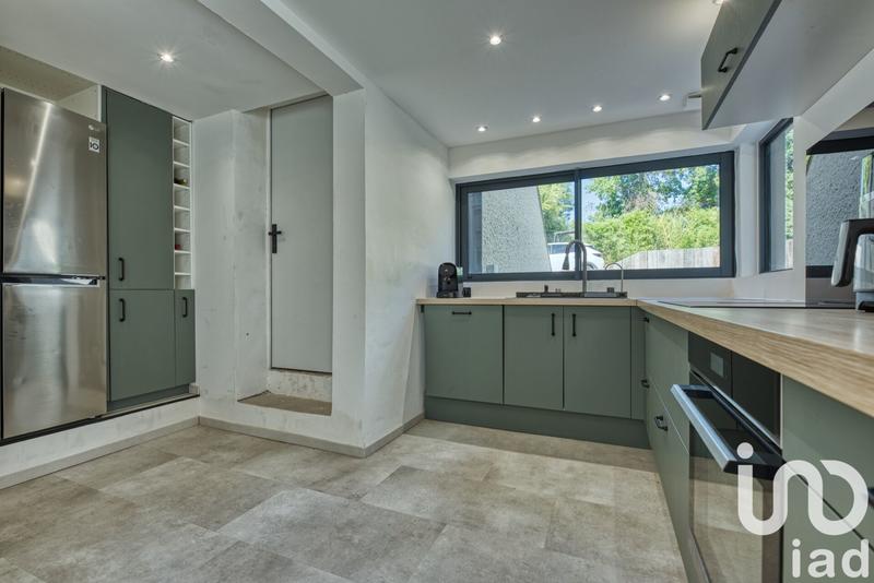 Maison de maîtres - 185 m² - 6 pièces