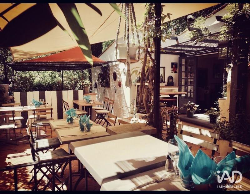 Local commercial - 223 m²