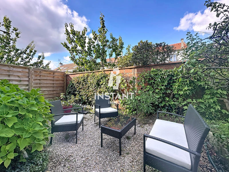 Maison - 121 m² - 4 pièces