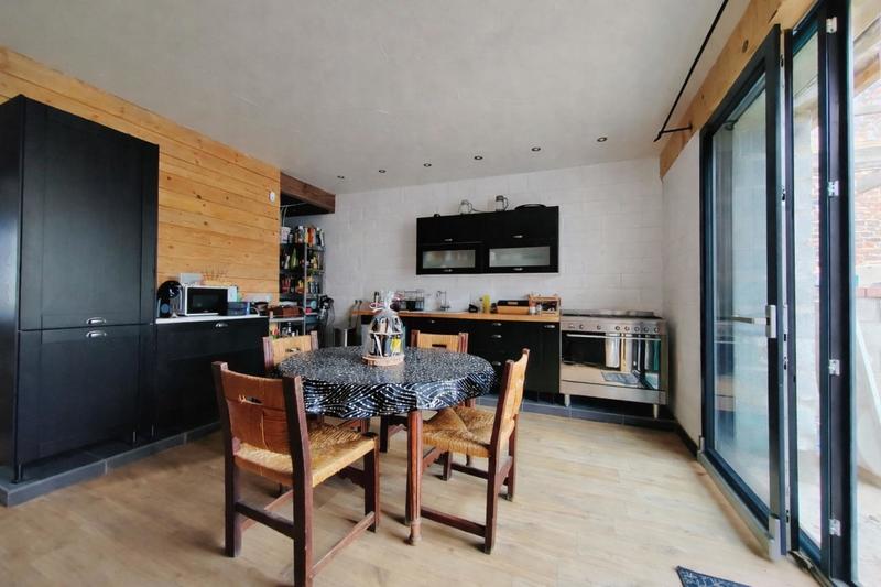 Maison - 135 m² - 6 pièces