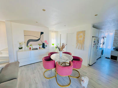 Maison - 193 m² - 9 pièces