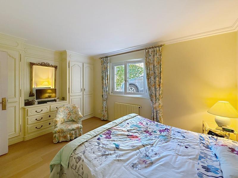 Villa - 196 m² - 7 pièces