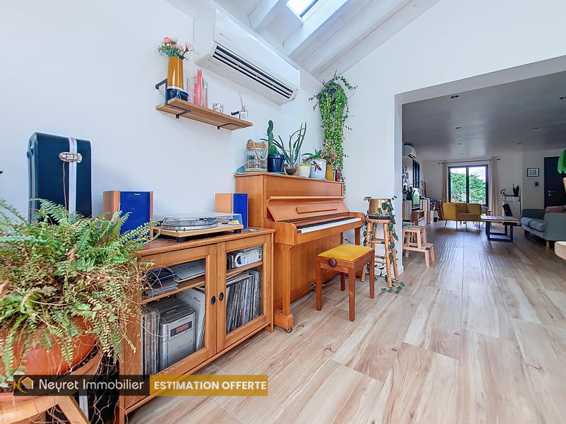 Maison - 145 m² - 7 pièces