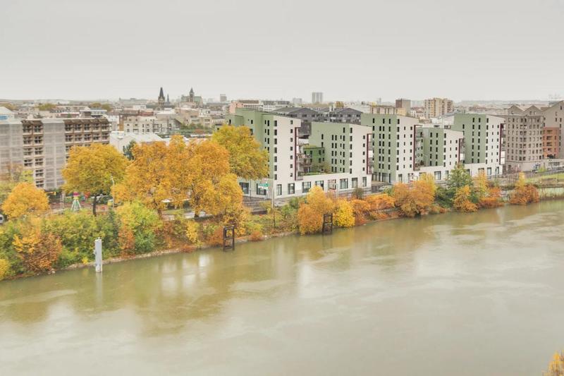 Appartement - 84 m² - 4 pièces