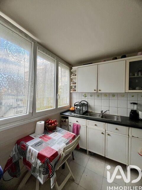 Appartement - 70 m² - 4 pièces