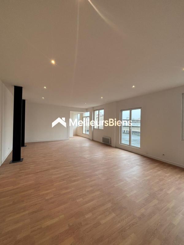 Bureau - 400 m² - 8 pièces