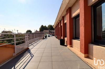 Local commercial - 998 m²