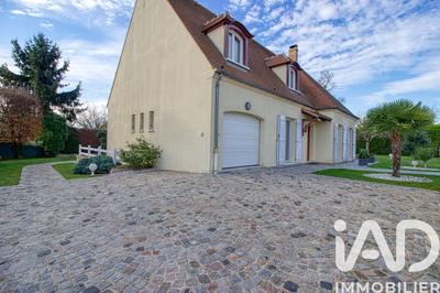 Maison - 166 m² - 7 pièces
