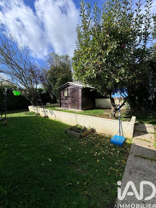 Maison - 90 m² - 4 pièces