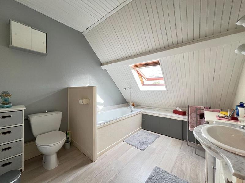 Maison - 108 m² - 5 pièces