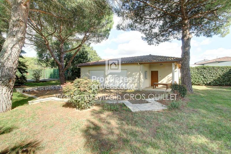 Maison - 245 m² - 7 pièces