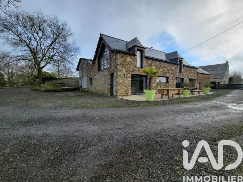 Maison - 167 m² - 6 pièces