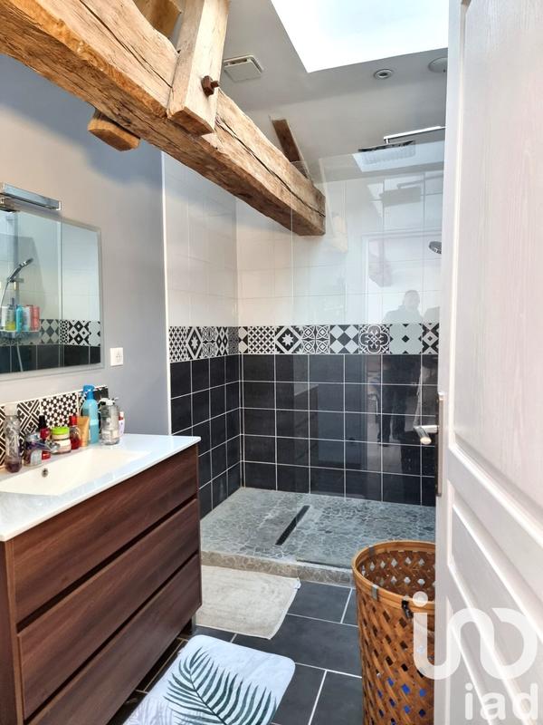 Maison de village - 222 m² - 8 pièces