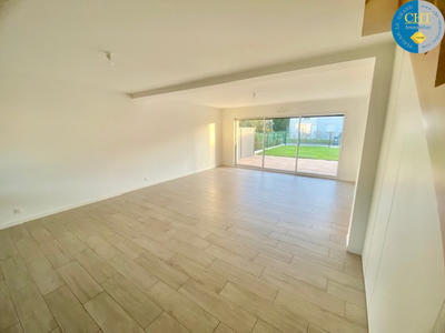Maison - 142 m² - 5 pièces