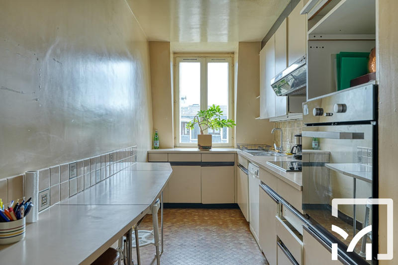 Duplex - 190 m² - 8 pièces