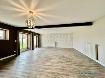 Maison ancienne - 199 m² - 6 pièces