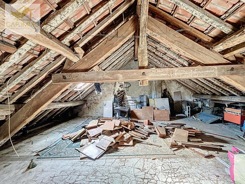 Maison - 93 m² - 5 pièces