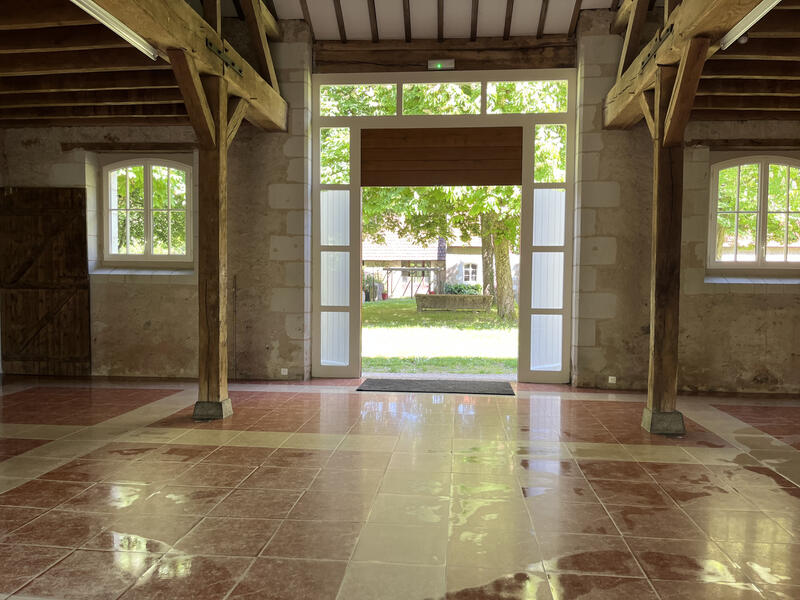 Maison - 1 160 000 m² - 5 pièces