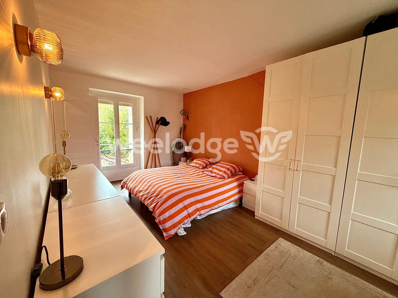 Maison - 90 m² - 5 pièces