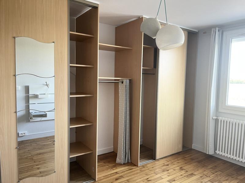 Maison - 107 m² - 6 pièces