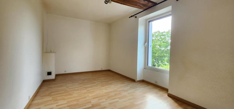 Maison - 207 m² - 9 pièces