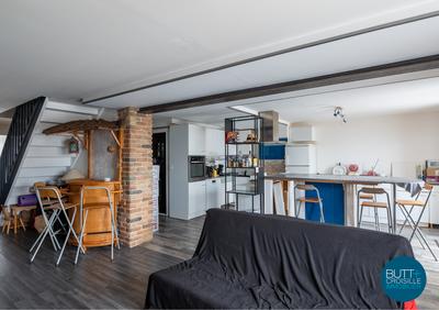 Maison - 137 m² - 6 pièces