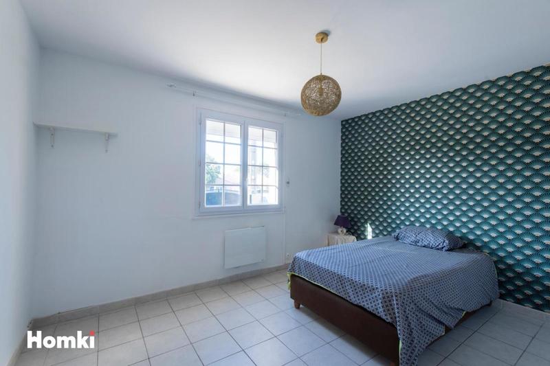 Maison - 180 m² - 7 pièces