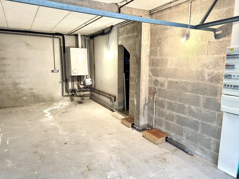 Maison traditionnelle - 108 m² - 6 pièces