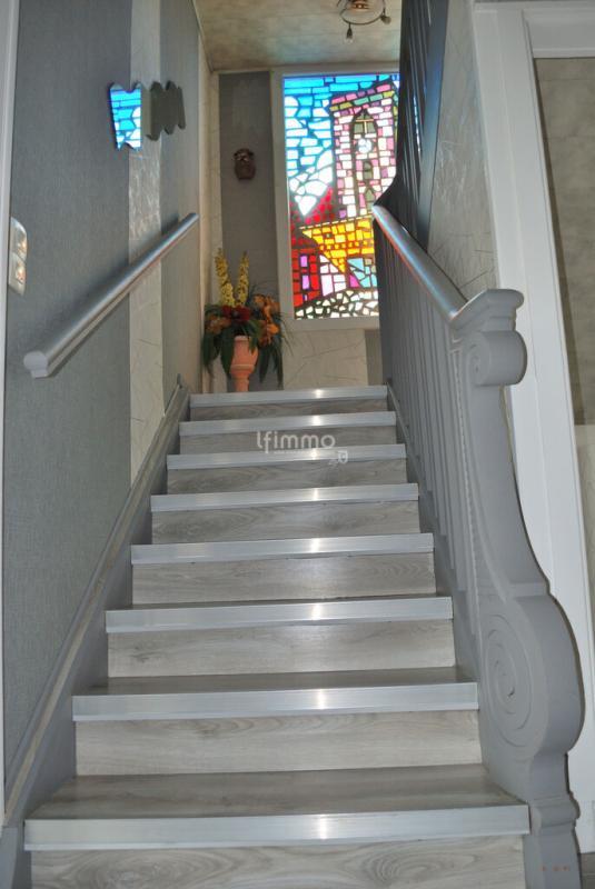 Maison - 195 m² - 6 pièces