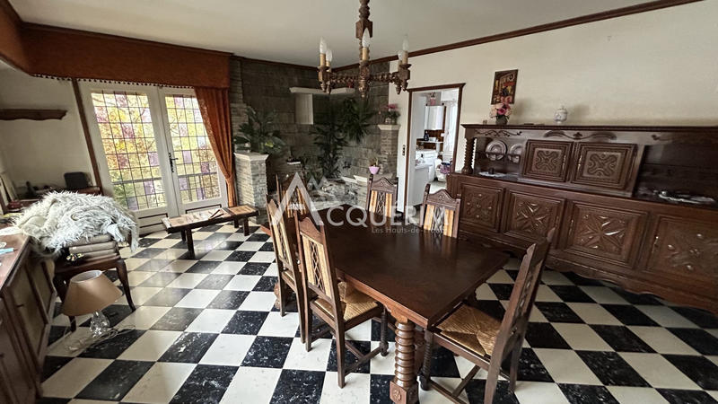 Maison - 133 m² - 7 pièces