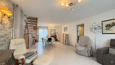 Maison - 144 m² - 5 pièces