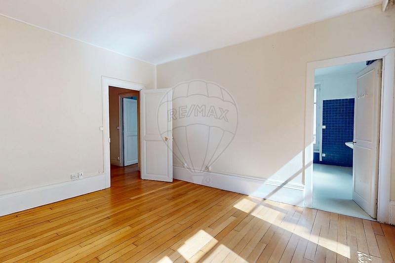 Maison bourgeoise - 180 m² - 7 pièces