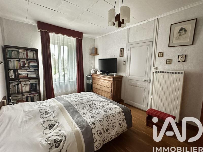 Maison - 200 m² - 9 pièces