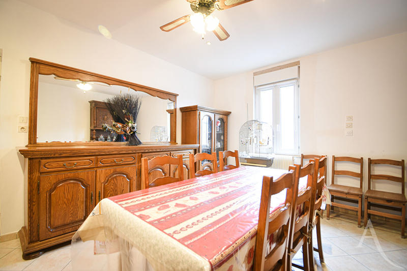 Maison - 170 m² - 6 pièces