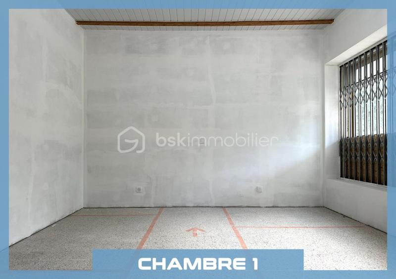 Propriété - 205 m² - 10 pièces