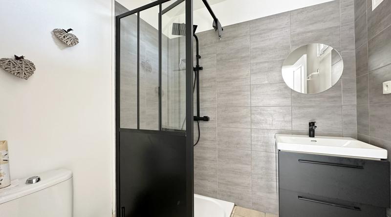 Maison contemporaine - 143 m² - 6 pièces