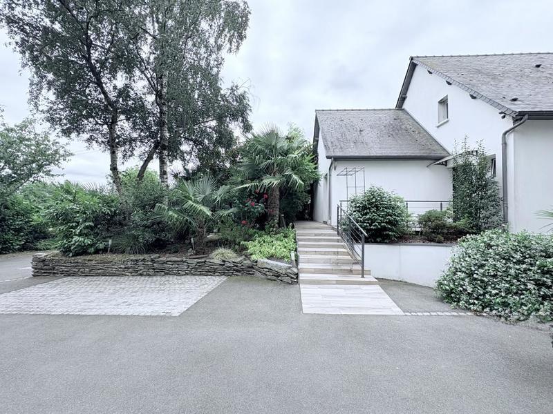 Maison - 164 m² - 6 pièces