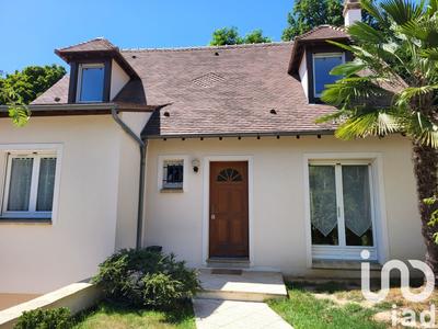 Maison - 137 m² - 6 pièces