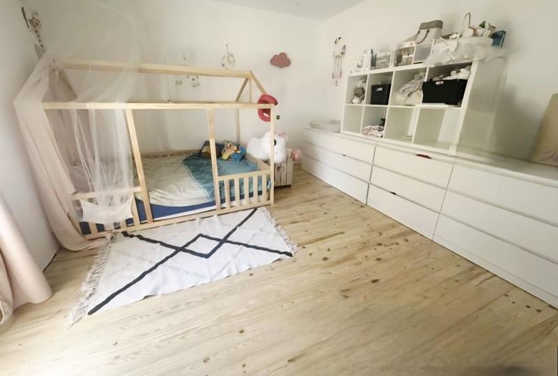 Villa - 262 m² - 9 pièces