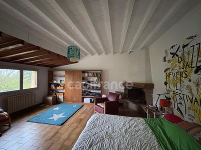Maison - 106 m² - 5 pièces