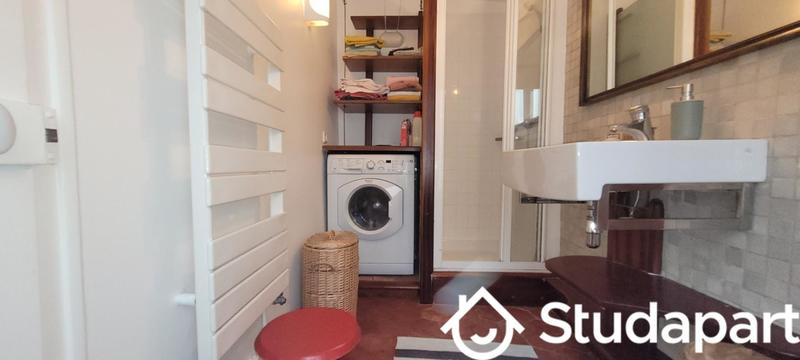 Appartement - 60 m² - 2 pièces